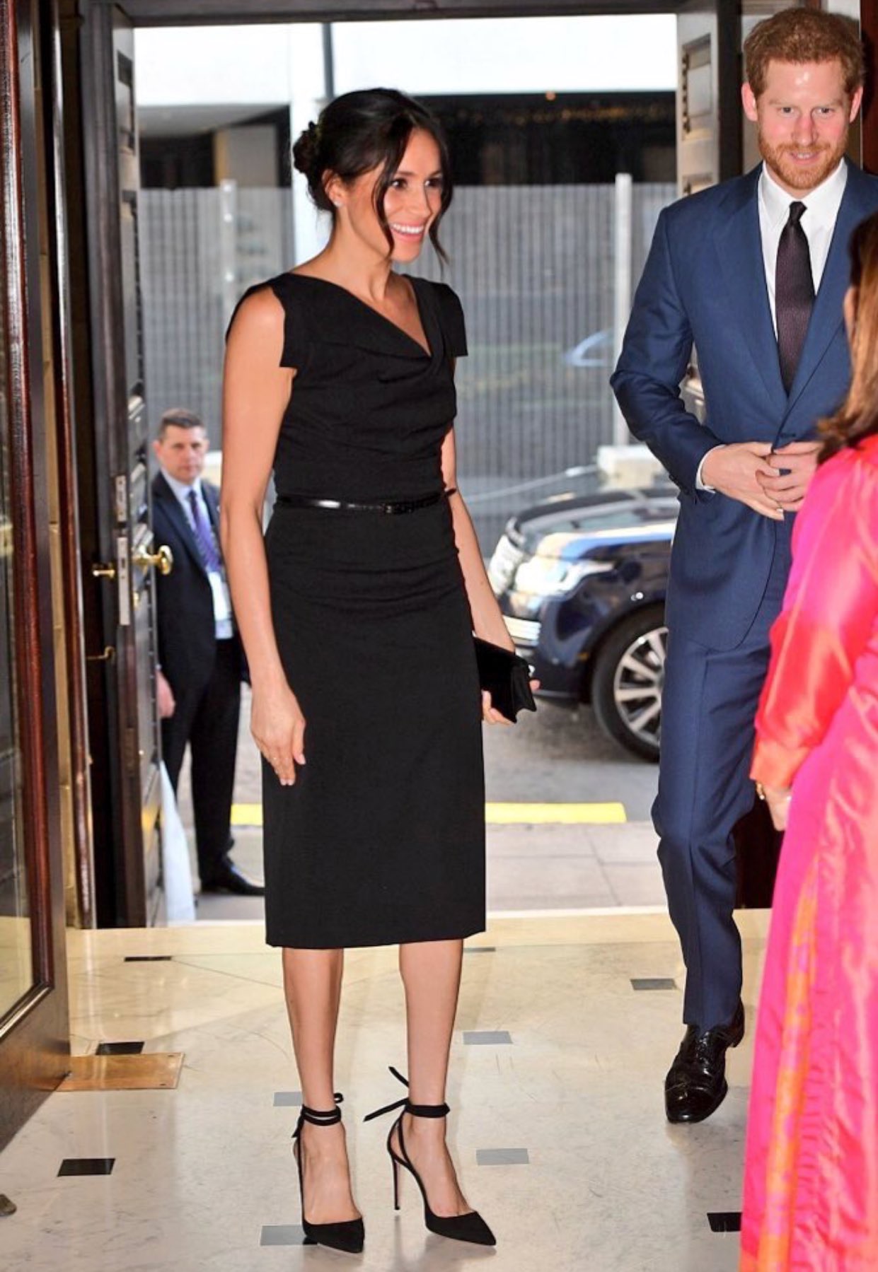 meghan markle in black halo dress