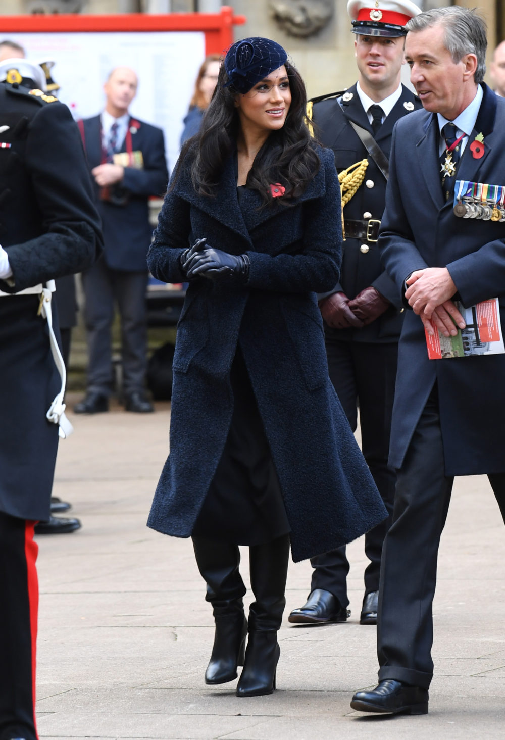 Meghan and Harry Open the Field of Remembrance - Meghan's Mirror